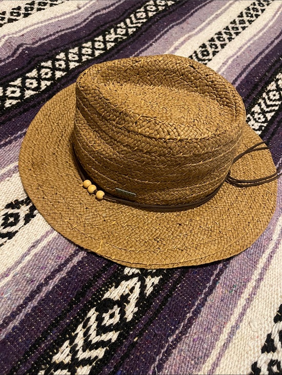 Roxy Accessories - ROXY- Straw Fedora Hat in Brown with Leather Band & BEADS